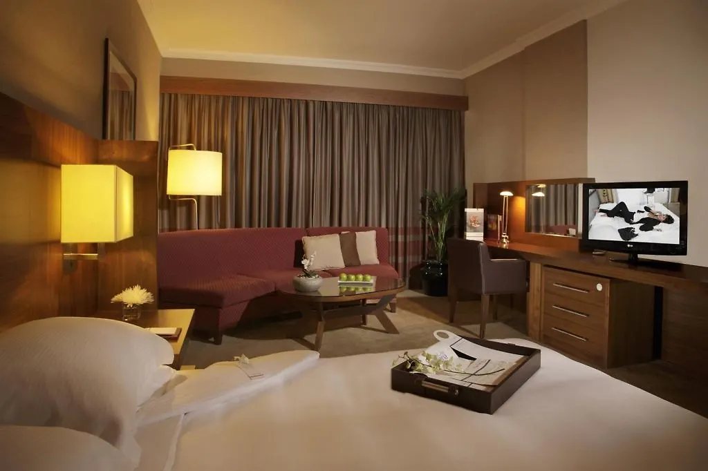 Jumeira Rotana - Dubai Otel