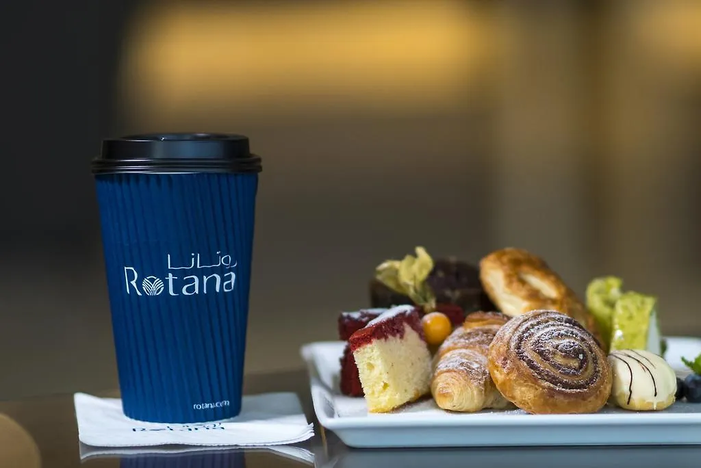 Jumeira Rotana - Dubai 4*,